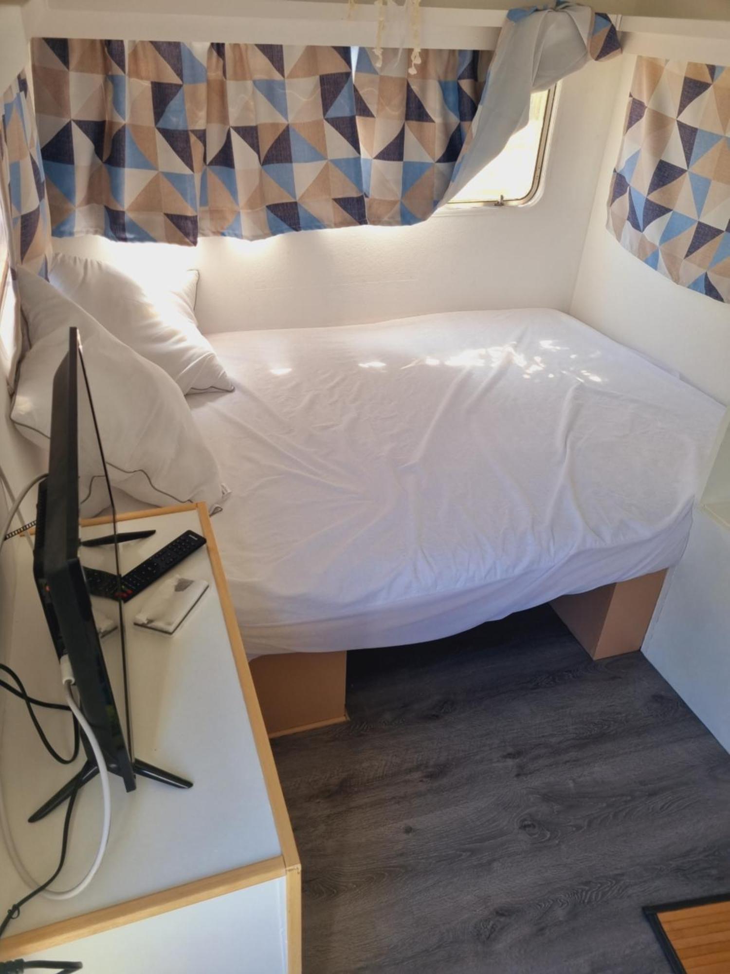 Le Mazet Hotel Poussan Екстериор снимка