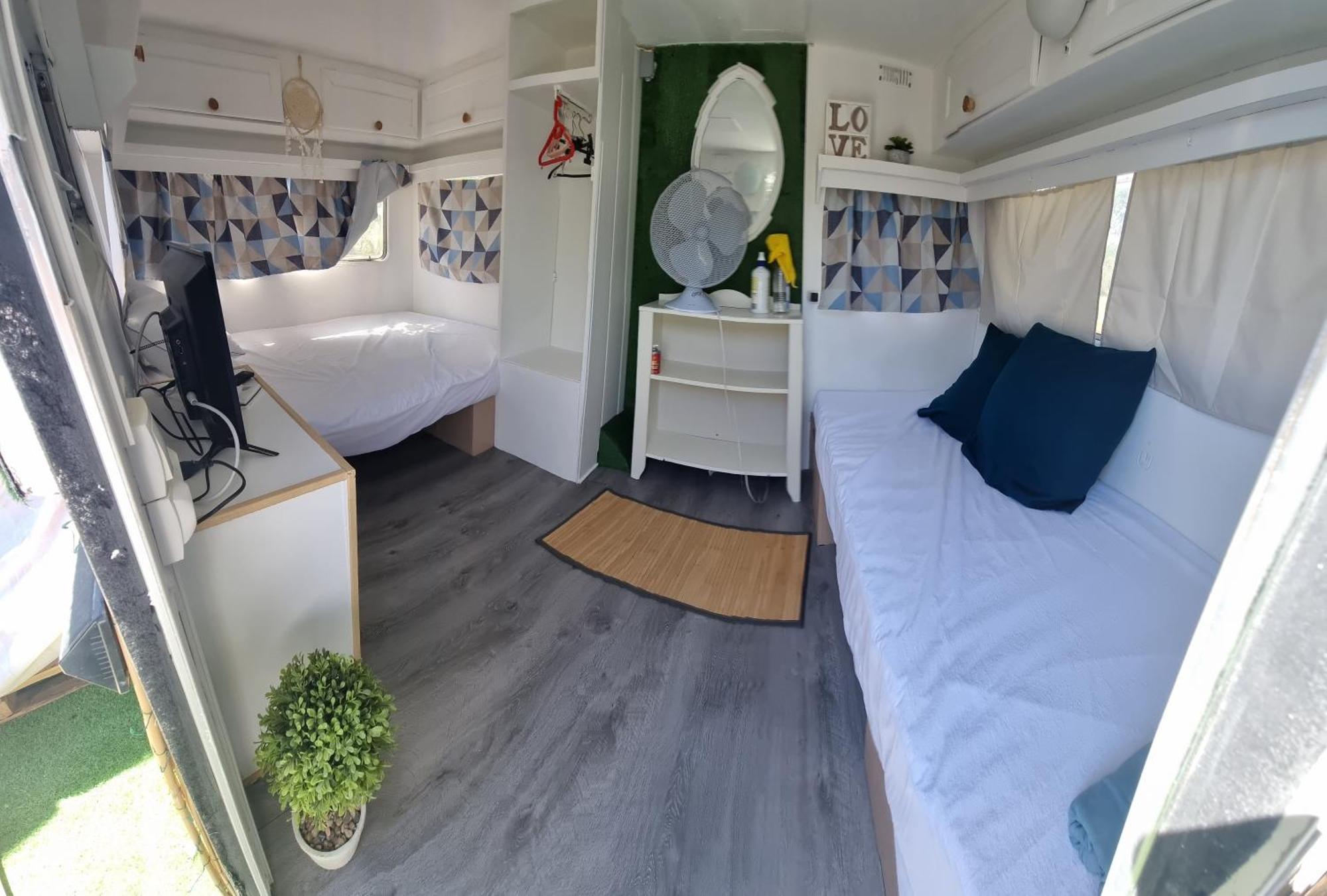 Le Mazet Hotel Poussan Екстериор снимка